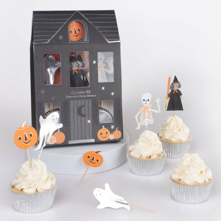 Набор для капкейков в форме дома "Happy Halloween"(в наборе 24 шт)